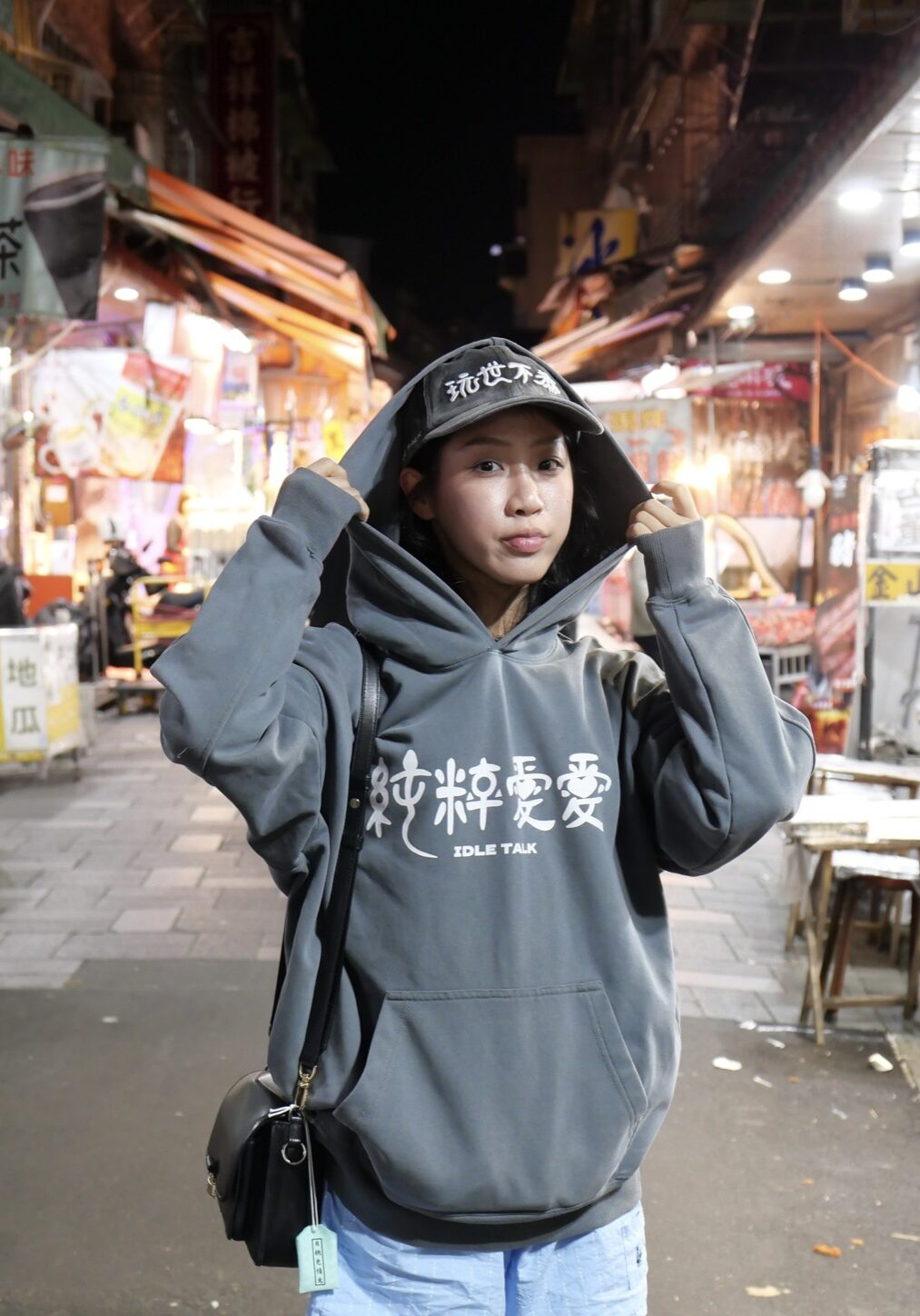 S__32858129_0 S__32858129_0